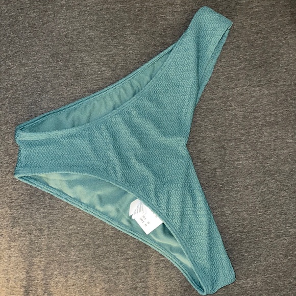 Abercrombie and Fitch bikini bottom - Picture 1 of 2